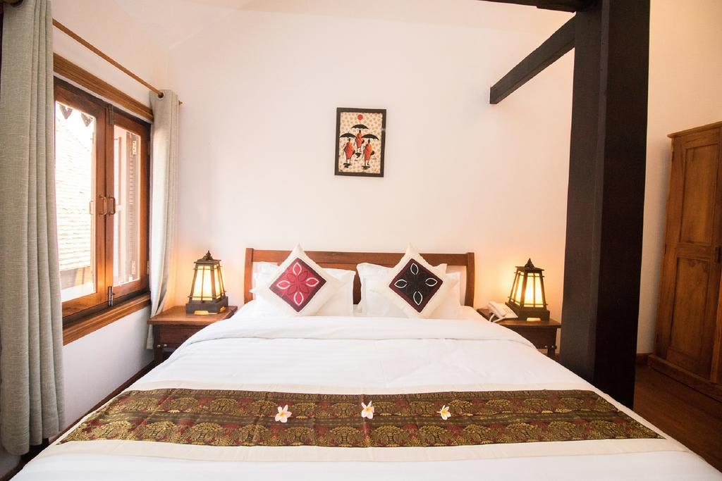 Royal Peacock Boutique Hotel Luang Prabang Bagian luar foto