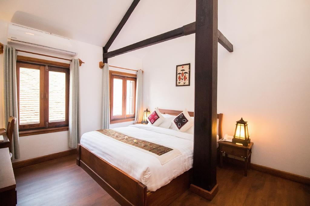 Royal Peacock Boutique Hotel Luang Prabang Bagian luar foto