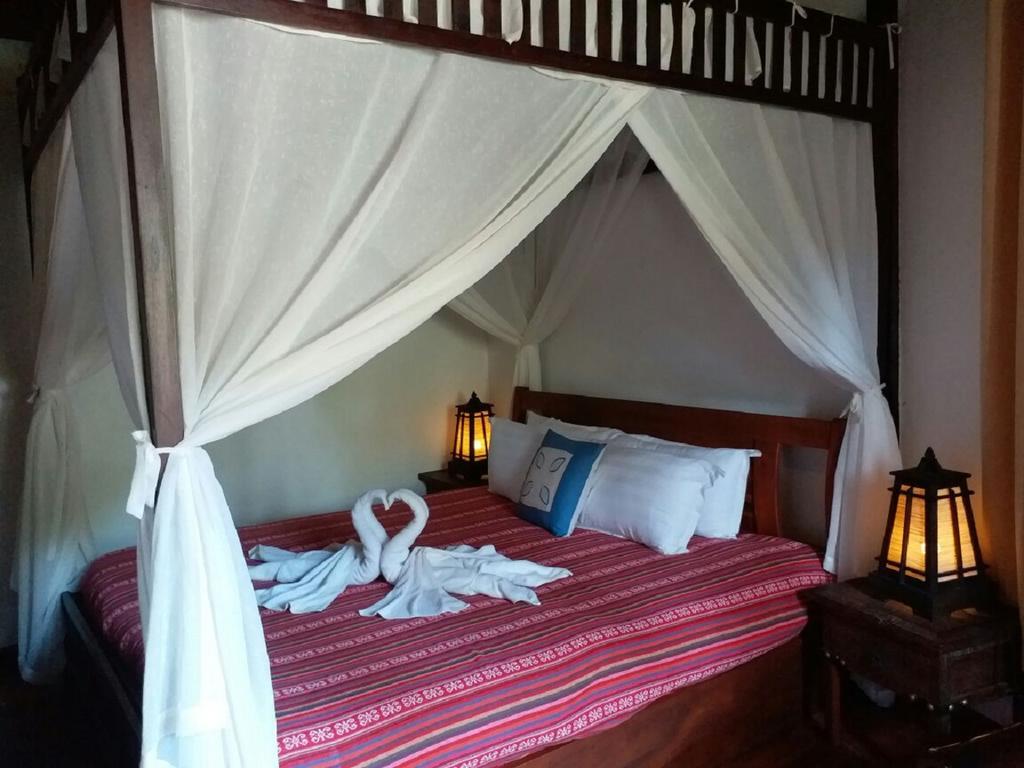 Royal Peacock Boutique Hotel Luang Prabang Bagian luar foto