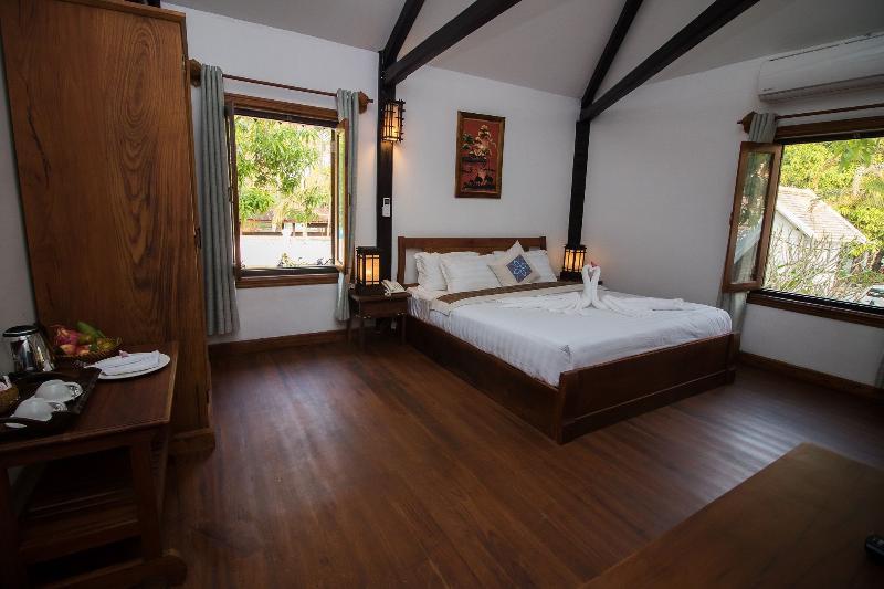 Royal Peacock Boutique Hotel Luang Prabang Bagian luar foto
